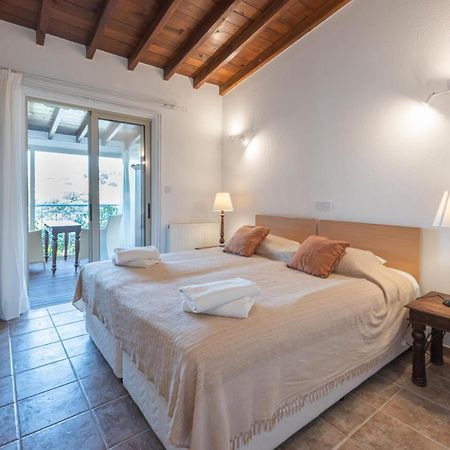 Adamos Hotel Apartments Tóhni Kültér fotó