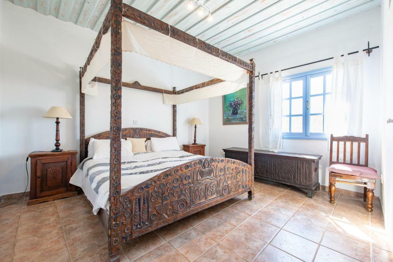 Adamos Hotel Apartments Tóhni Kültér fotó